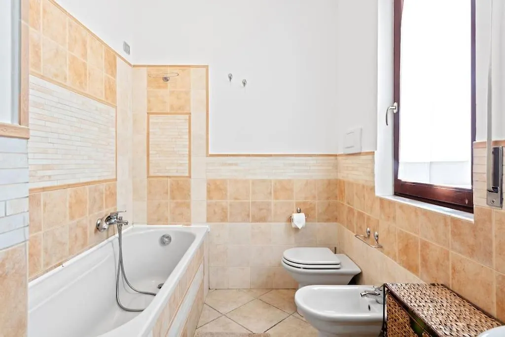 Naab Haus - Guest House Olbia - איטליה